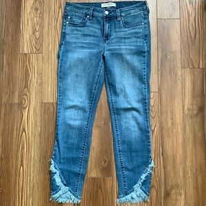 Never worn Liverpool Jeans Size 8/29